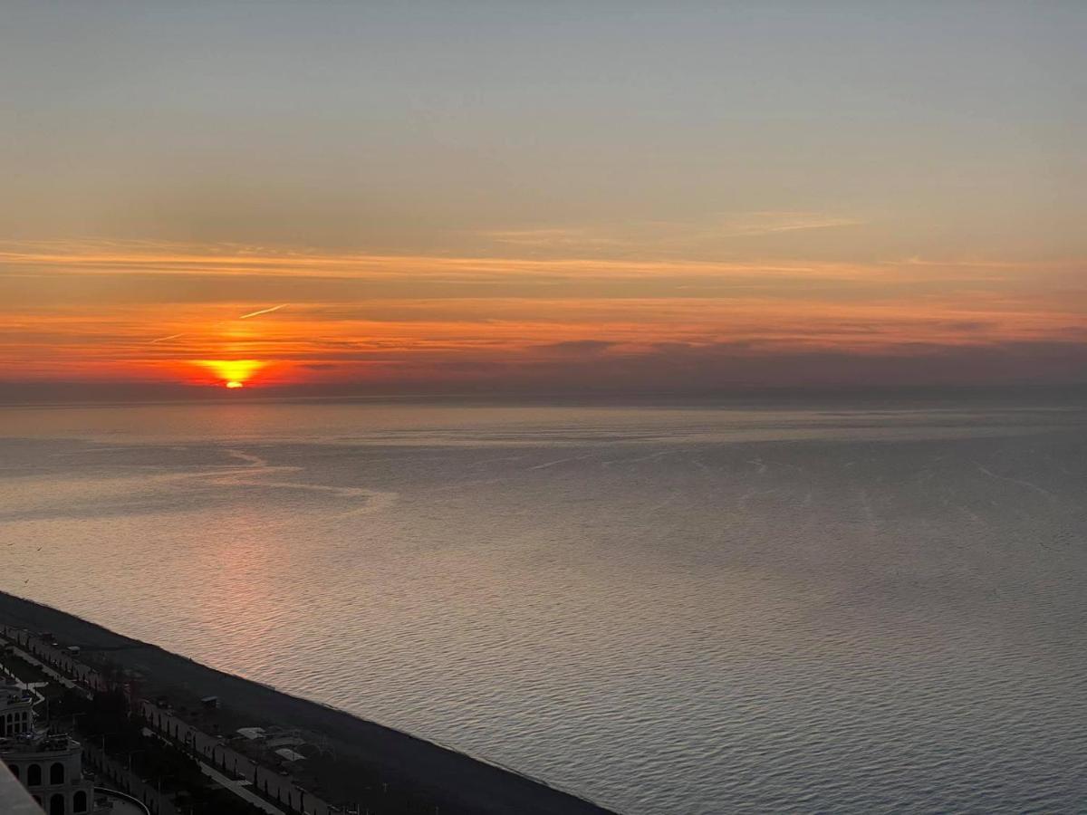 Orbi City Superhost Batumi Kültér fotó