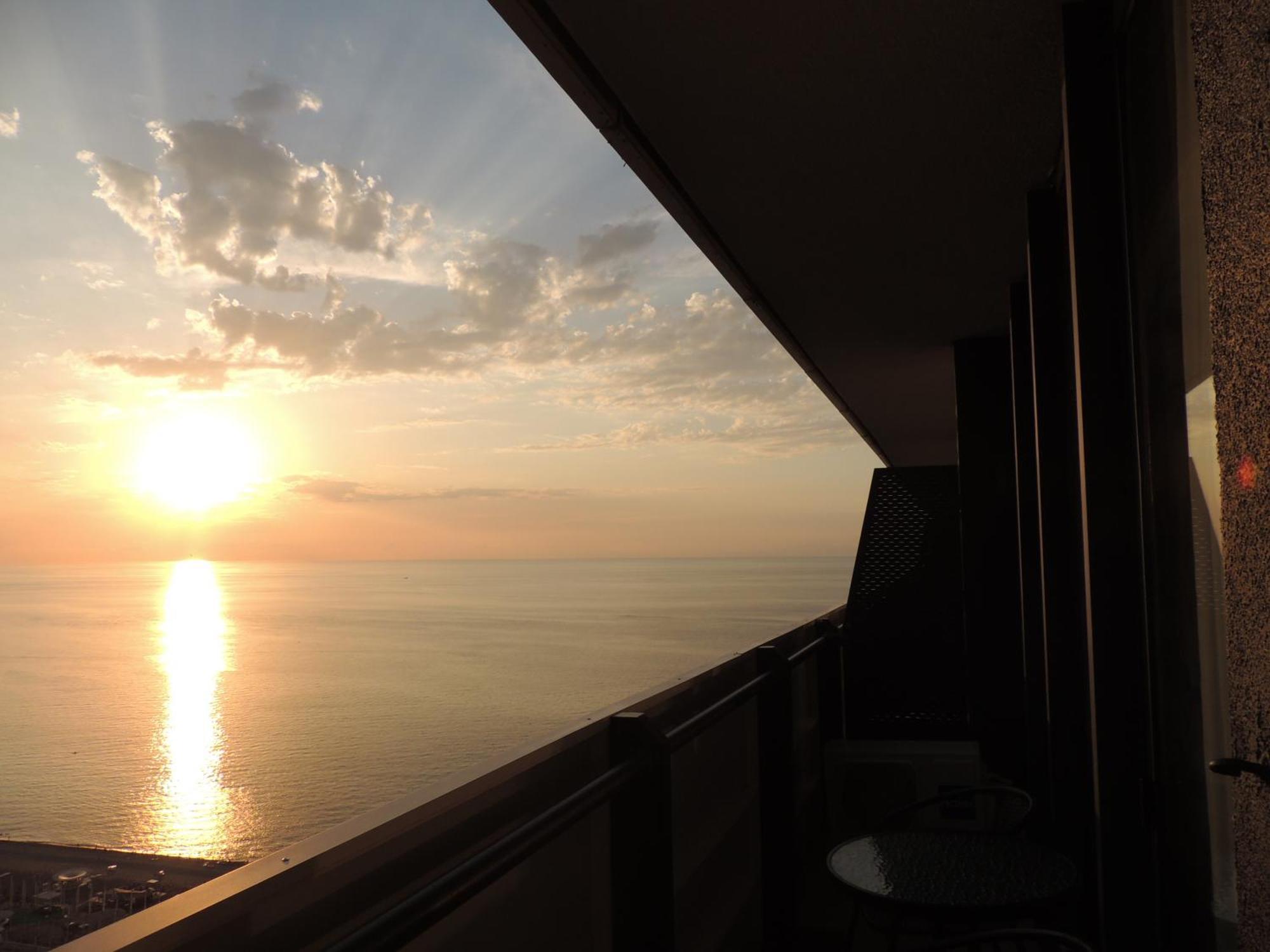 Orbi City Superhost Batumi Kültér fotó